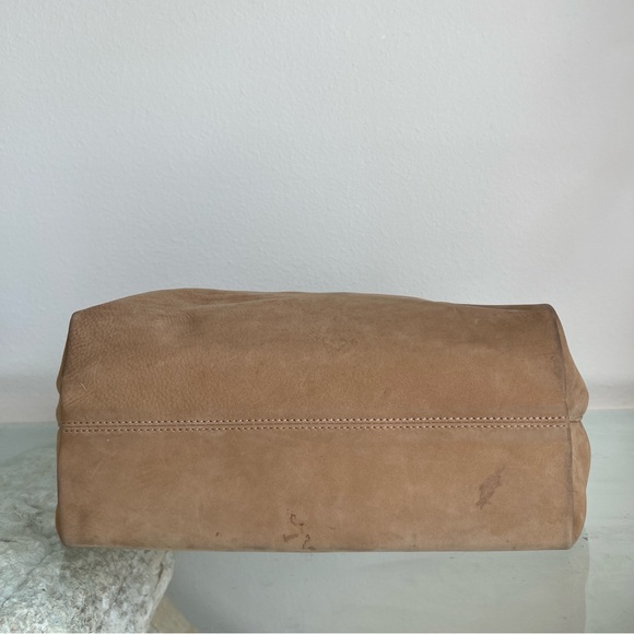 Fendi Mamma Baguette Suede Shoulder Bag – Tortoise & Gold Hardware - Picture 12 of 16